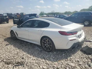 2020 BMW 8 Series M850i z VIN WBAGV8C06LBP48932, wystawiony jako Copart lot #57165015 z przebiegiem 55 731 mil mil oraz Szkoda całkowita • Salvage title. Historia ofert i sprzedaży dostępna na DreamBid. Obrazek 2.