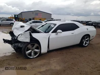 2015 Dodge Challenger SXT Plus z VIN 2C3CDZBG5FH835200, wystawiony jako Copart lot #51966275 z przebiegiem 131 774 mil mil oraz Szkoda całkowita • Salvage title. Historia ofert i sprzedaży dostępna na DreamBid. Obrazek 1.