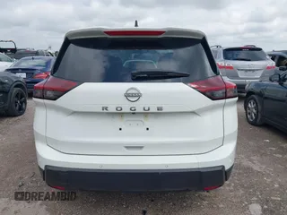 2024 Nissan Rogue S with VIN 5N1BT3AA2RC759541, listed as a IAAI auction lot 42125133 with 895 mi miles and . Bid and sale history available at DreamBid. Image 16.