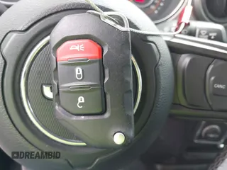 2019 Jeep Wrangler Unlimited Sport S with VIN 1C4HJXDN3KW689739, listed as a IAAI auction lot 42358604 with 73,271 mi miles and . Bid and sale history available at DreamBid. Image 11.