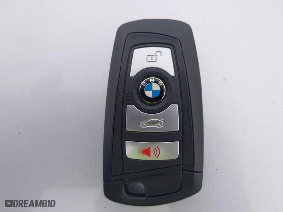 2015 BMW 5 Series 535i xDrive with VIN WBA5B3C50FD547759, listed as a IAAI auction lot 41305795 with 83,875 mi miles. Bid and sale history available at carsss.com. Image 11.