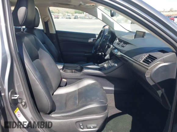 2017 Lexus CT 200h with VIN JTHKD5BH2H2287370, listed as a IAAI auction lot 42238330 with 117,889 mi miles and . Bid and sale history available at DreamBid. Image 5.