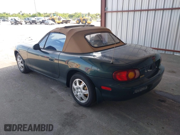 1999 Mazda MX-5 Miata with VIN JM1NB3530X0133971, listed as a IAAI auction lot 42652996 with 19,270 mi miles and . Bid and sale history available at DreamBid. Image 3.