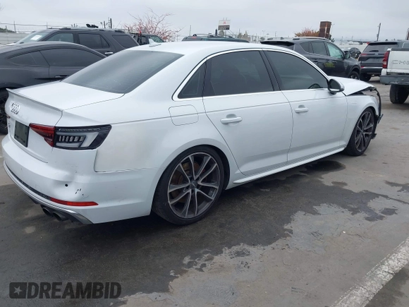 2018 Audi S4 Premium Plus with VIN WAUB4AF4XJA044884, listed as a IAAI auction lot 42164365 with 1 mi miles. Bid and sale history available at carsss.com. Image 4.