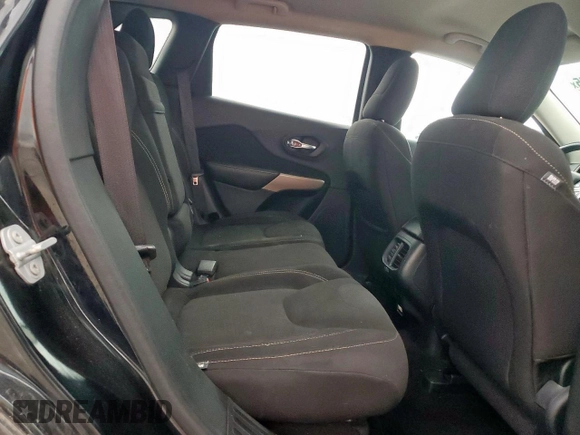 2017 Jeep Cherokee Latitude with VIN 1C4PJLCB1HW650961, listed as a Copart auction lot 54861855 with 117,799 mi miles and Salvage Title. Bid and sale history available at carsss.com. Image 11.