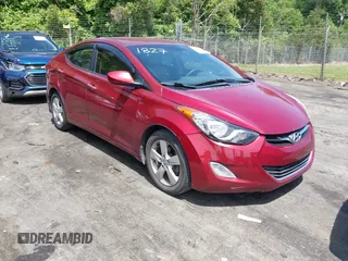 2013 Hyundai Elantra GLS z VIN 5NPDH4AE4DH301827, wystawiony jako IAAI lot #42213454 z przebiegiem 155 537 mil mil oraz . Historia ofert i sprzedaży dostępna na DreamBid. Obrazek 1.