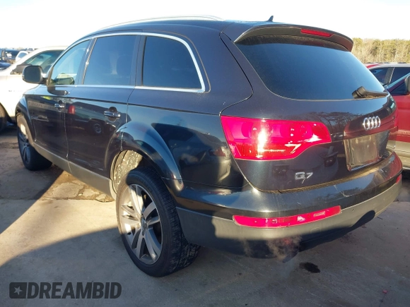 2009 Audi Q7 with VIN WA1AY74L09D023868, listed as a IAAI auction lot 41308776 with 176,541 mi miles and . Bid and sale history available at DreamBid. Image 3.