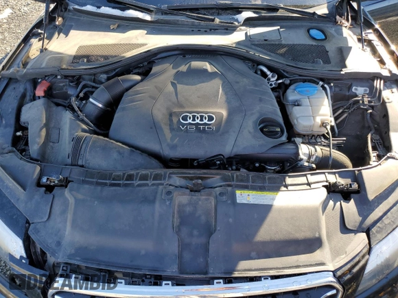 2014 Audi A7 Prestige with VIN WAU2MAFC9EN093287, listed as a Copart auction lot 86430124 with 157,212 mi miles and Salvage title. Bid and sale history available at DreamBid. Image 13.
