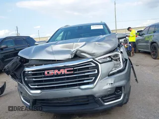 2024 GMC Terrain SLT with VIN 3GKALPEG5RL173429, listed as a IAAI auction lot 42384423 with 38,630 mi miles and . Bid and sale history available at DreamBid. Image 6.