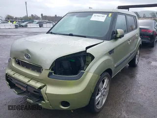 2011 Kia Soul + with VIN KNDJT2A20B7201270, listed as a IAAI auction lot 41764745 with 178,534 mi miles. Bid and sale history available at carsss.com. Image 20.