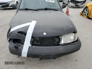 1995 Saab 900 z VIN YS3DD35B4S2000424, wystawiony jako Copart lot #76621704 z przebiegiem 193 043 mil mil oraz Szkoda całkowita • Salvage title. Historia ofert i sprzedaży dostępna na DreamBid. Obrazek 11.