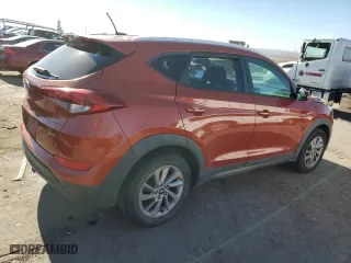 2016 Hyundai Tucson SE with VIN KM8J3CA45GU102861, listed as a Copart auction lot 82211644 with 90,262 mi miles and Salvage Title. Bid and sale history available at carsss.com. Image 3.