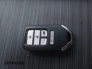 2017 Honda Pilot Touring с VIN 5FNYF5H9XHB024868, выставлен на аукционе IAAI как лот 42300608 с пробегом 133 018 миль миль и . История ставок и продаж доступна на DreamBid. Изображение 11.