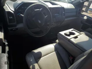 2017 Ford F-350 с VIN 1FTRF3C67HEE07061, выставлен на аукционе Copart как лот 46672235 с пробегом 122 716 миль миль и Списание • Salvage title. История ставок и продаж доступна на DreamBid. Изображение 8.
