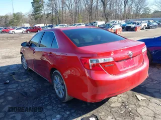 2013 Toyota Camry L with VIN 4T1BF1FKXDU702116, listed as a IAAI auction lot 41757618 with 120,918 mi miles. Bid and sale history available at carsss.com. Image 3.