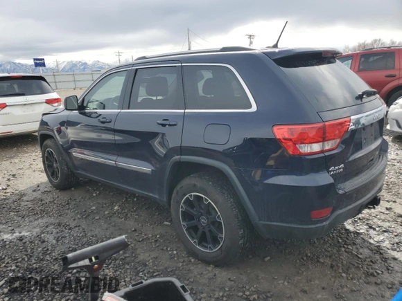 2013 Jeep Grand Cherokee Laredo with VIN 1C4RJFAG7DC631559, listed as a Copart auction lot 45027195 with 78,945 mi miles and Salvage Title. Bid and sale history available at carsss.com. Image 2.
