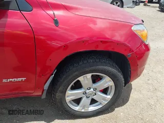 2007 Toyota RAV4 Sport z VIN JTMBD32V075089735, wystawiony jako IAAI lot #42448493 z przebiegiem 183 051 mil mil oraz . Historia ofert i sprzedaży dostępna na DreamBid. Obrazek 13.