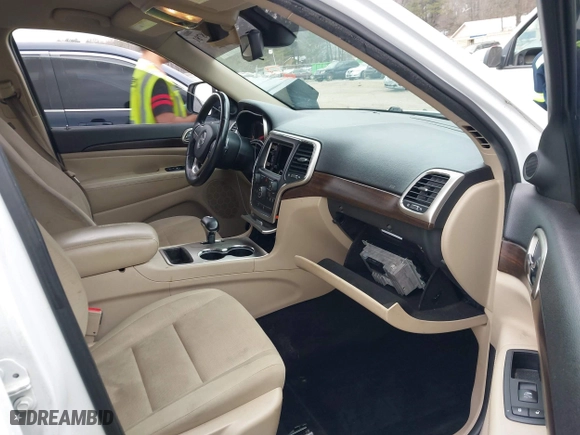 2014 Jeep Grand Cherokee Laredo with VIN 1C4RJEAG3EC180965, listed as a IAAI auction lot 41488781 with 108,633 mi miles. Bid and sale history available at carsss.com. Image 5.