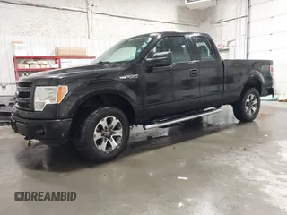 2014 Ford F-150 XL with VIN 1FTFX1EF6EKG50925, listed as a IAAI auction lot 41580247 with 84,301 mi miles. Bid and sale history available at carsss.com. Image 17.