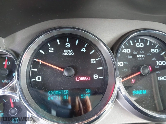 2013 Chevrolet Silverado 1500 LT with VIN 1GCRCSE06DZ274985, listed as a IAAI auction lot 41824879 with 64,721 mi miles. Bid and sale history available at carsss.com. Image 7.