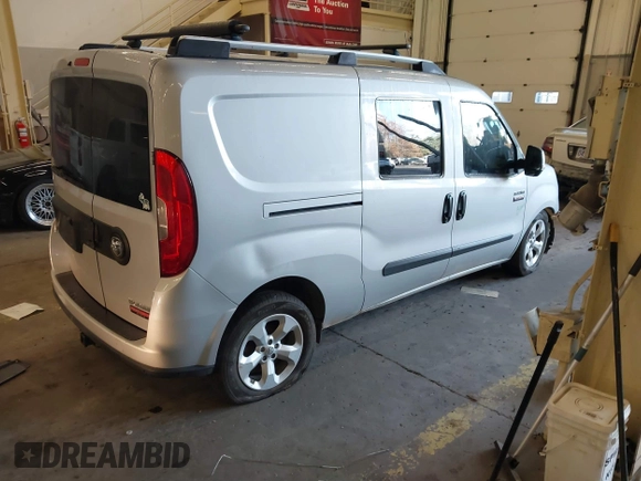 2018 Ram ProMaster City Cargo Van Tradesman SLT with VIN ZFBERFBBXJ6H41029, listed as a IAAI auction lot 41637826 with 82,386 mi miles. Bid and sale history available at carsss.com. Image 4.