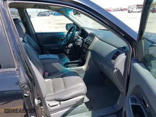 2006 Honda Pilot EX-L with VIN 2HKYF18566H554131, listed as a IAAI auction lot 42014554 with 187,765 mi miles. Bid and sale history available at carsss.com. Image 5.