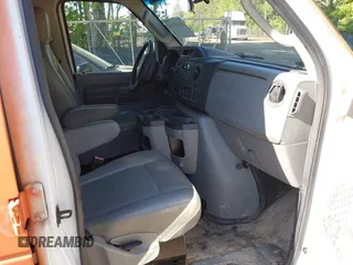 2013 Ford Econoline Cargo Commercial with VIN 1FTNE1EW8DDB33694, listed as a IAAI auction lot 42126043 with 192,206 mi miles and . Bid and sale history available at DreamBid. Image 5.