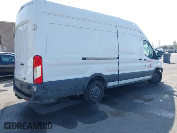 2018 Ford Transit с VIN 1FTYR3XG7JKB40890, выставлен на аукционе IAAI как лот 42448523 с пробегом 92 683 миль миль и . История ставок и продаж доступна на DreamBid. Изображение 4.