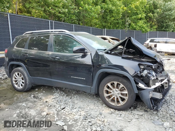 2019 Jeep Cherokee Latitude with VIN 1C4PJLCB0KD221636, listed as a Copart auction lot 59239305 with Not provided miles and Salvage title. Bid and sale history available at DreamBid. Image 4.