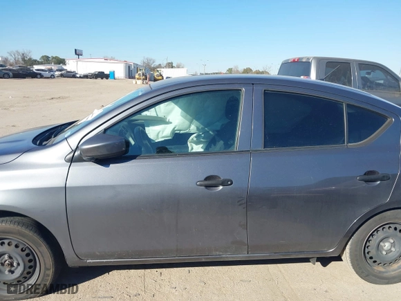 2019 Nissan Versa Sedan SV with VIN 3N1CN7AP8KL812271, listed as a IAAI auction lot 41423740 with 57,233 mi miles. Bid and sale history available at carsss.com. Image 14.