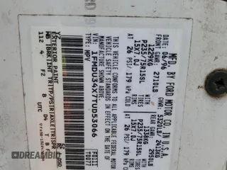 1996 Ford Explorer XL z VIN 1FMDU34X7TUD53066, wystawiony jako Copart lot #52031465 z przebiegiem 142 895 mil mil oraz Szkoda całkowita • Salvage title. Historia ofert i sprzedaży dostępna na DreamBid. Obrazek 14.