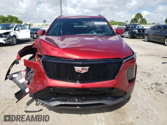 2024 Cadillac XT4 FWD Sport with VIN 1GYFZER48RF164992, listed as a Copart auction lot 68359734 with 3,427 mi miles and Salvage title. Bid and sale history available at DreamBid. Image 5.