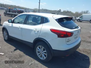 2017 Nissan Rogue Sport SL with VIN JN1BJ1CR1HW122612, listed as a IAAI auction lot 42126526 with 46,272 mi miles. Bid and sale history available at carsss.com. Image 3.