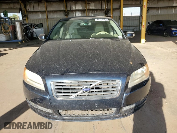 2008 Volvo S80 3.2L with VIN YV1AS982X81057606, listed as a Copart auction lot 75351104 with 178,363 mi miles and Clean Title. Bid and sale history available at carsss.com. Image 5.