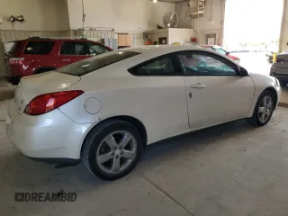 2009 Pontiac G6 GT 1SA z VIN 1G2ZH17N394160018, wystawiony jako Copart lot #55700595 z przebiegiem 89 314 mil mil oraz Szkoda całkowita • Salvage title. Historia ofert i sprzedaży dostępna na DreamBid. Obrazek 3.