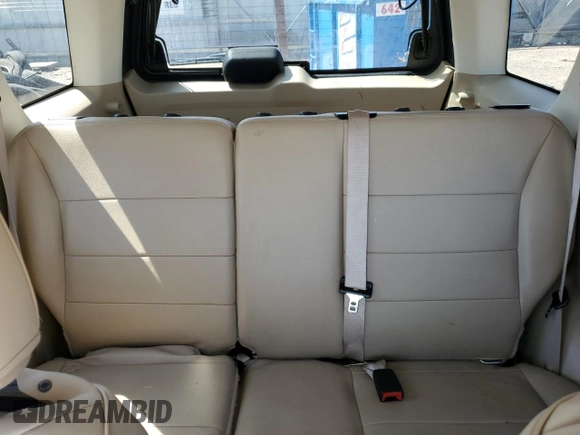 2011 Ford Escape Limited с VIN 1FMCU9EGXBKA79546, выставлен на аукционе Copart как лот 62774865 с пробегом 180 649 миль миль и Списание • Salvage title. История ставок и продаж доступна на DreamBid. Изображение 10.