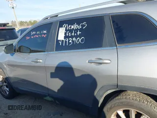 2014 Jeep Cherokee Limited with VIN 1C4PJLDS4EW223798, listed as a IAAI auction lot 41792052 with 227,690 mi miles and . Bid and sale history available at DreamBid. Image 14.