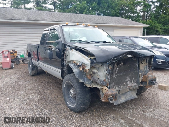 2000 Ford F-250 XL with VIN 1FTNX21L0YEB68631, listed as a IAAI auction lot 42639352 with 263,245 mi miles and . Bid and sale history available at DreamBid. Image 6.