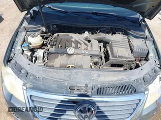 2008 Volkswagen Passat 3.6L V6 with VIN WVWDU73C58P065966, listed as a IAAI auction lot 42543613 with 142,948 mi miles and . Bid and sale history available at DreamBid. Image 10.