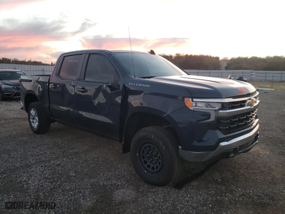 2022 Chevrolet Silverado 1500 LT with VIN 1GCPDKEK6NZ630097, listed as a Copart auction lot 82112084 with 21,692 mi miles and Salvage Title. Bid and sale history available at carsss.com. Image 4.