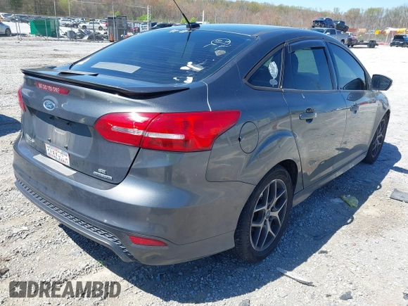 2016 Ford Focus SE with VIN 1FADP3F25GL355462, listed as a IAAI auction lot 41868865 with 212,366 mi miles. Bid and sale history available at carsss.com. Image 4.