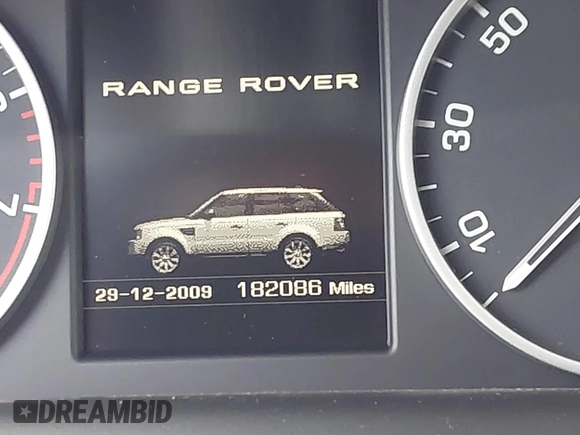 2012 Land Rover Range Rover Sport HSE Lux z VIN SALSK2D41CA718983, wystawiony jako IAAI lot #41172671 z przebiegiem 182 086 mil mil oraz . Historia ofert i sprzedaży dostępna na DreamBid. Obrazek 14.