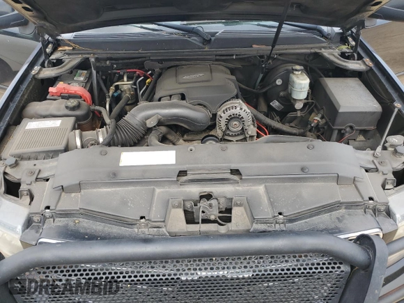 2007 Chevrolet Suburban LTZ with VIN 3GNFC16097G192272, listed as a Copart auction lot 54507205 with 177,744 mi miles and Salvage Title. Bid and sale history available at DreamBid. Image 12.