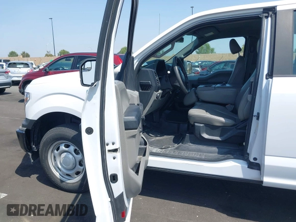 2018 Ford F-150 XL with VIN 1FTEX1CP8JKC96312, listed as a IAAI auction lot 42174901 with 174,259 mi miles and . Bid and sale history available at DreamBid. Image 5.