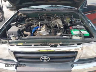 1999 Toyota Tacoma PreRunner z VIN 4TASM92N7XZ505612, wystawiony jako IAAI lot #42413856 z przebiegiem 131 140 mil mil oraz . Historia ofert i sprzedaży dostępna na DreamBid. Obrazek 10.