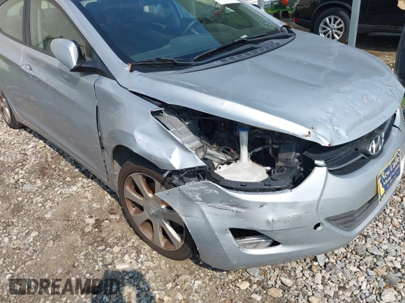 2013 Hyundai Elantra Limited with VIN 5NPDH4AE9DH152427, listed as a IAAI auction lot 40043156 with 130,024 mi miles and . Bid and sale history available at DreamBid. Image 17.