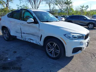2018 BMW X6 xDrive35i with VIN 5UXKU2C5XJ0Z62290, listed as a IAAI auction lot 41687837 with 102,908 mi miles. Bid and sale history available at carsss.com. Image 1.