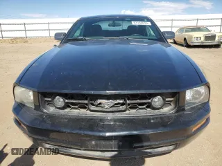 2008 Ford Mustang Deluxe with VIN 1ZVHT80N685103553, listed as a Copart auction lot 63146695 with 156,645 mi miles and Clean title. Bid and sale history available at DreamBid. Image 5.
