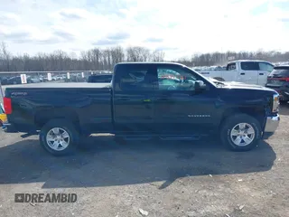 2017 Chevrolet Silverado 1500 LT with VIN 1GCVKREH7HZ347707, listed as a IAAI auction lot 41928961 with 58,800 mi miles and . Bid and sale history available at DreamBid. Image 13.