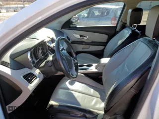 2011 GMC Terrain SLT-2 z VIN 2CTFLWE55B6451920, wystawiony jako Copart lot #47884915 z przebiegiem 165 781 mil mil oraz Szkoda całkowita • Salvage title. Historia ofert i sprzedaży dostępna na DreamBid. Obrazek 7.